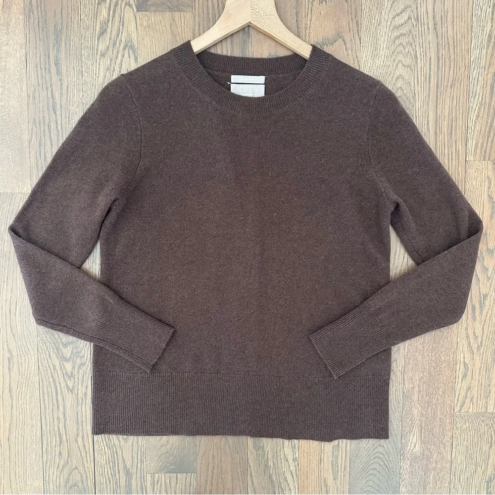 J. Crew Classic Fit Crew Neck 100% Cashmere Sweater in Rich Brown Extra Small